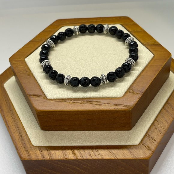 Set of 2 Black Onyx Bracelets - Picture 5 of 9